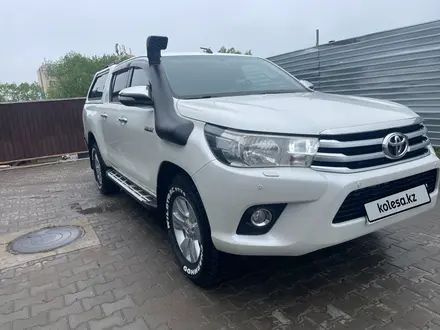 Toyota Hilux 2015 года за 11 000 000 тг. в Астана