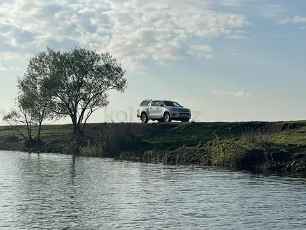 Toyota Hilux 2015 года за 11 000 000 тг. в Астана – фото 4