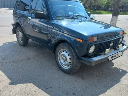 ВАЗ (Lada) Lada 2121 2013 года за 2 000 000 тг. в Кентау – фото 3