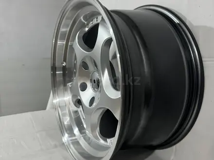 Диски BMW R17 8, 5J ET25 5x120 72, 6 haper sliver/machine lip за 300 000 тг. в Алматы – фото 3