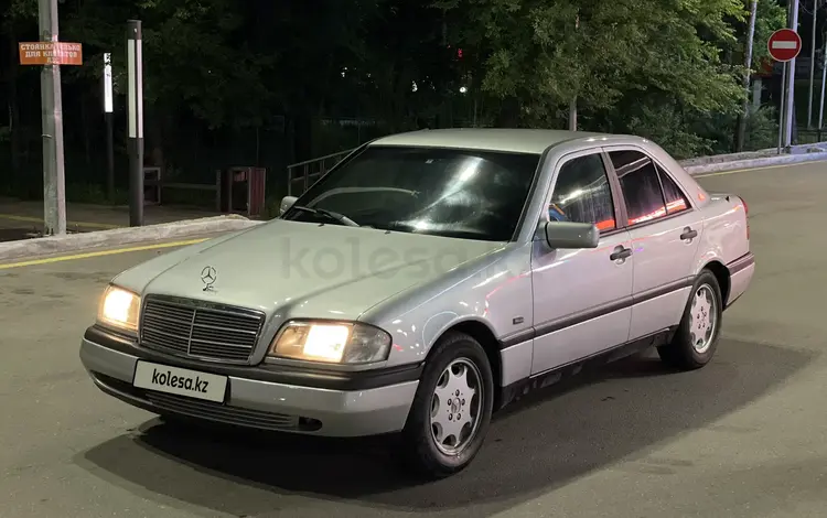 Mercedes-Benz C 200 1997 годаүшін2 200 000 тг. в Алматы