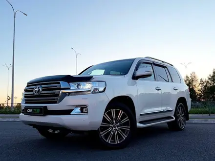 Toyota Land Cruiser 2019 года за 40 000 000 тг. в Астана – фото 2