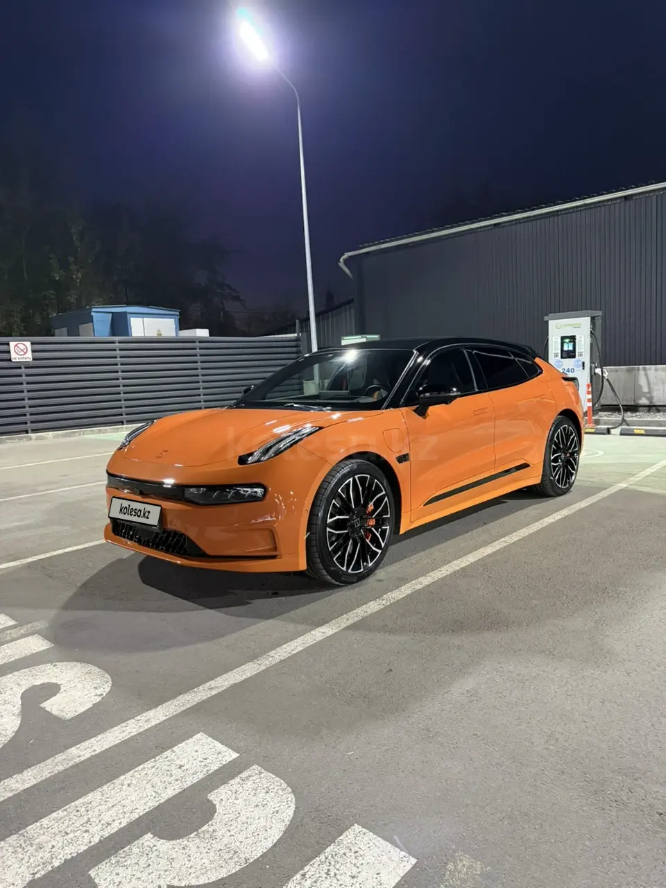 Zeekr 001, 2023