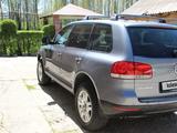 Volkswagen Touareg 2002 года за 4 500 000 тг. в Шымкент – фото 4