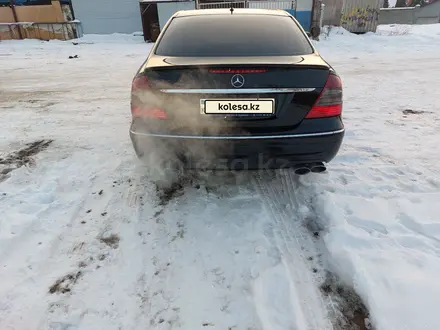 Mercedes-Benz E-Класс 2006 года за 9 300 000 тг. в Алматы – фото 5