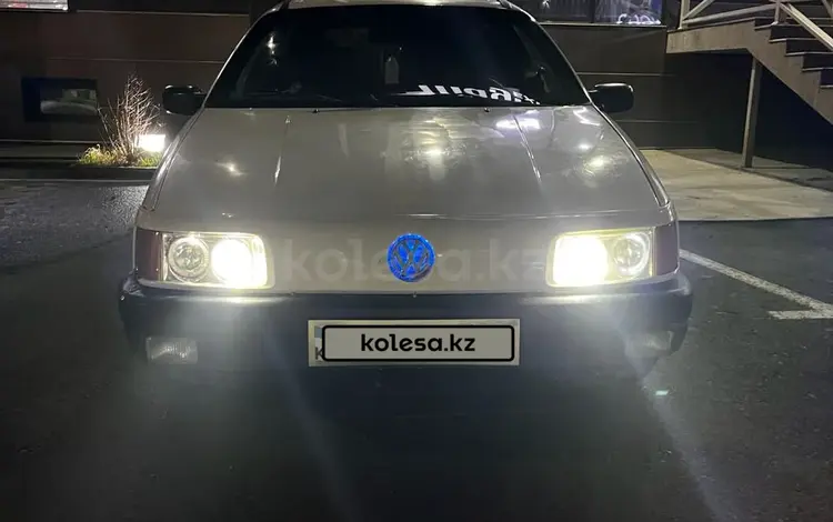 Volkswagen Passat 1992 годаүшін2 000 000 тг. в Шымкент