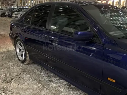 BMW 528 1997 года за 3 200 000 тг. в Астана – фото 8