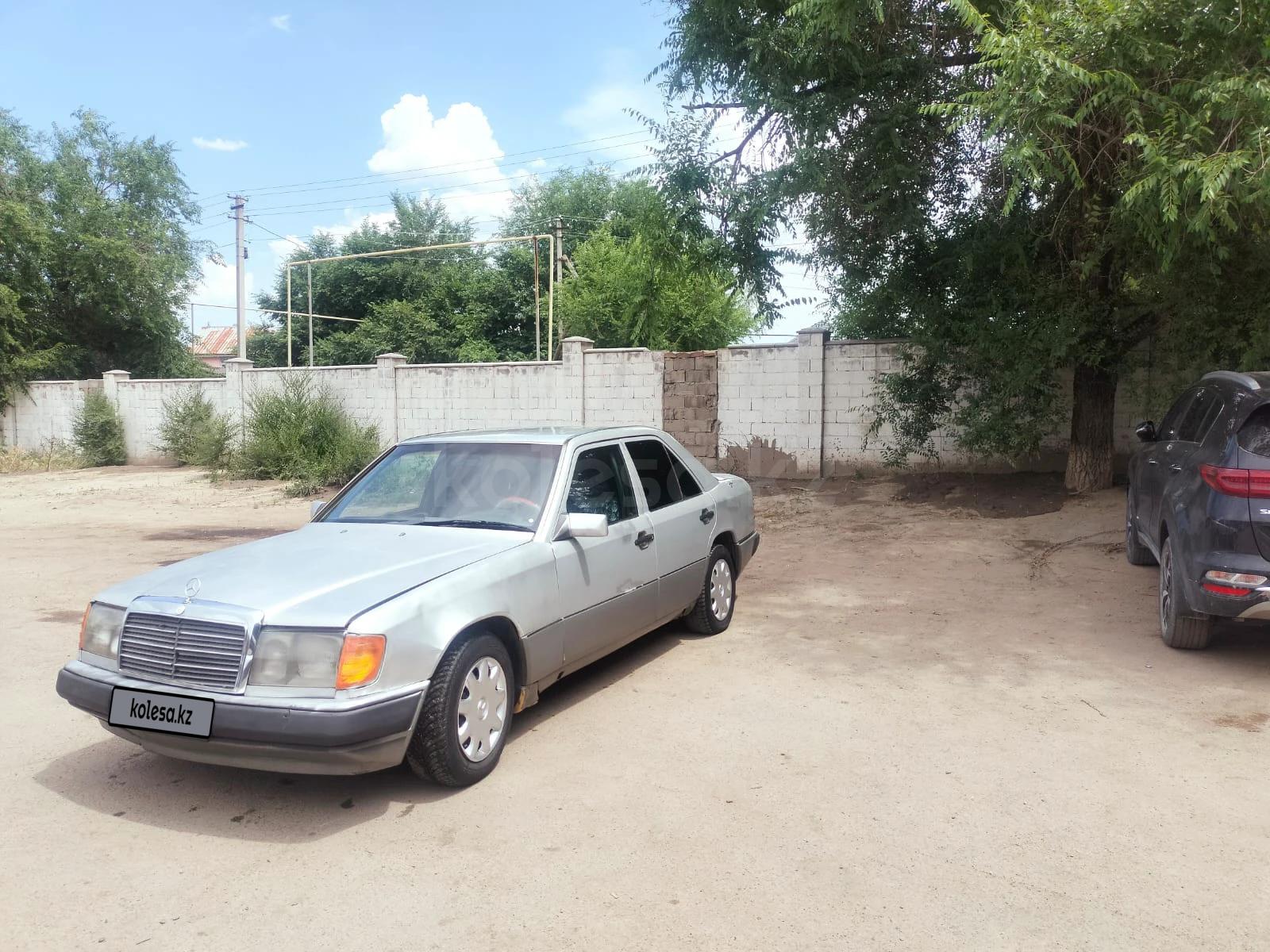 Mercedes-Benz E 230 1989 г.