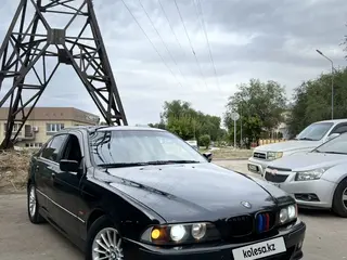 BMW 528