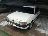 Volkswagen Passat 1990 годаfor1 150 000 тг. в Шымкент