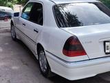 Mercedes-Benz C 240 2000 годаүшін3 177 000 тг. в Алматы – фото 4