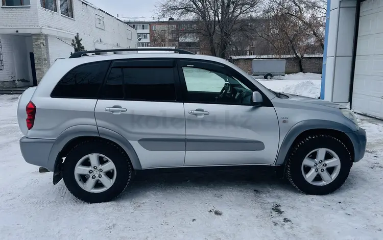 Toyota RAV4 2005 года за 6 200 000 тг. в Петропавловск