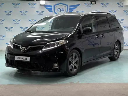 Toyota Sienna 2015 года за 13 300 000 тг. в Астана – фото 4