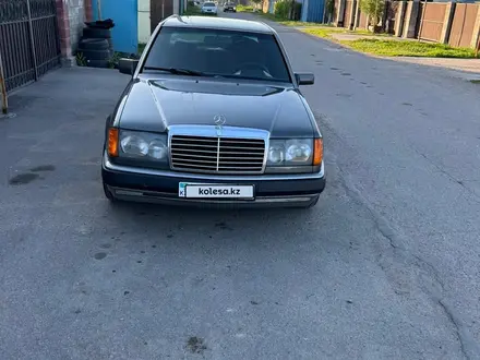 Mercedes-Benz E 300 1991 года за 2 300 000 тг. в Алматы – фото 2