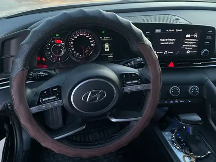 Hyundai Elantra 2023 года за 9 500 000 тг. в Актау – фото 2