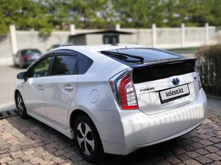 Toyota Prius 2014 года за 7 950 000 тг. в Алматы