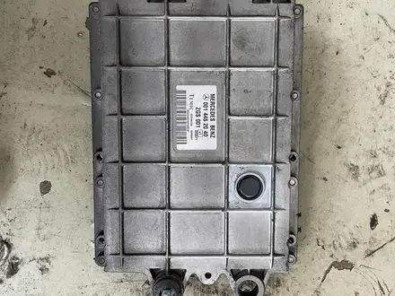 Блок управления двигателем Mercedes Benz МР1 за 450 000 тг. в Алматы