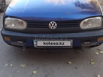 Volkswagen Golf 1994 года за 550 000 тг. в Павлодар – фото 2