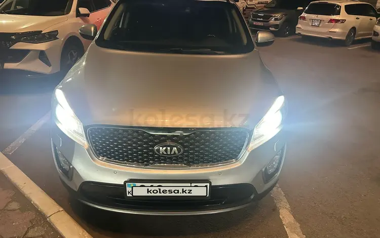 Kia Sorento 2015 годаfor10 500 000 тг. в Караганда