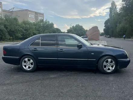 Mercedes-Benz E 280 1998 года за 3 000 000 тг. в Шымкент – фото 4