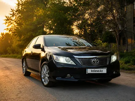 Toyota Camry 2012 года за 7 480 000 тг. в Костанай