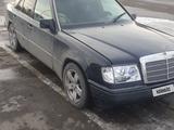 Mercedes-Benz E 230 1991 года за 1 200 000 тг. в Экибастуз – фото 3