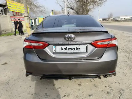 Toyota Camry 2020 года за 10 500 000 тг. в Тараз – фото 2