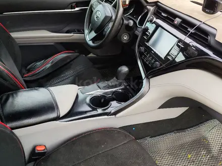Toyota Camry 2020 года за 10 500 000 тг. в Тараз – фото 11