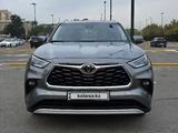 Toyota Highlander 2025 года за 29 000 000 тг. в Шымкент – фото 2