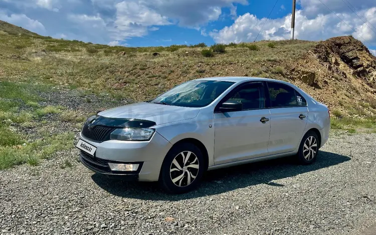 Skoda Rapid 2013 годаүшін2 950 000 тг. в Караганда