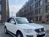 Volkswagen Touareg 2008 годаүшін5 800 000 тг. в Атырау – фото 2