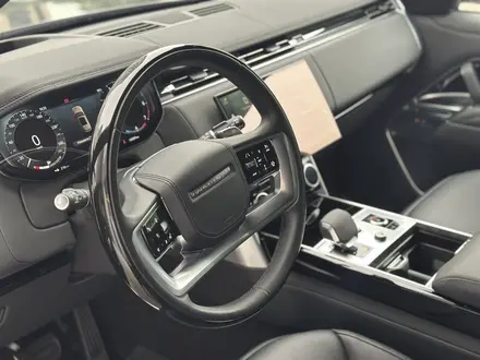 Land Rover Range Rover 2023 года за 87 600 000 тг. в Алматы – фото 9