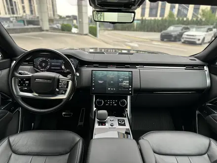 Land Rover Range Rover 2023 года за 87 600 000 тг. в Алматы – фото 23