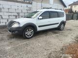 ВАЗ (Lada) Largus Cross 2017 года за 4 500 000 тг. в Астана – фото 4