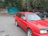 Volkswagen Golf 1997 года за 1 900 000 тг. в Алматы – фото 4