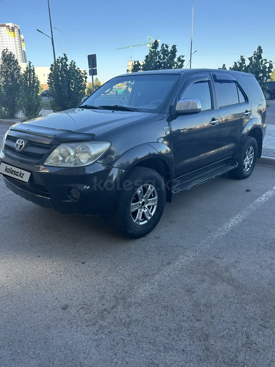 Toyota Fortuner, 2006