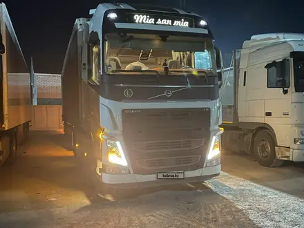 Volvo  FH 2017 года за 43 000 000 тг. в Атырау – фото 8