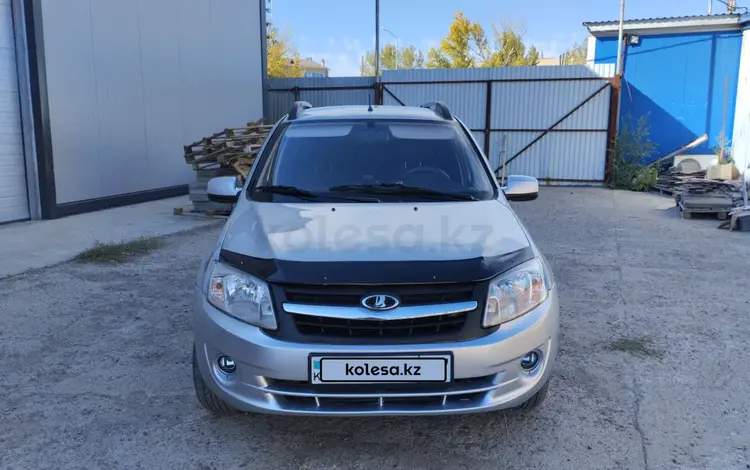 ВАЗ (Lada) Granta 2190 2013 годаfor2 800 000 тг. в Уральск