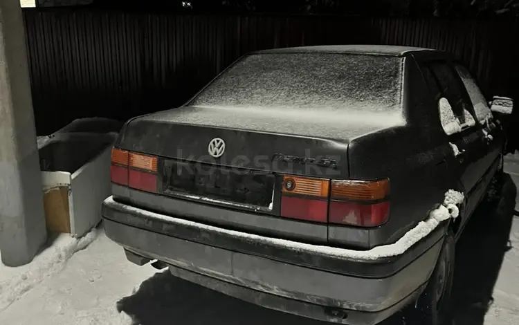 Volkswagen Vento 1994 годаfor1 200 000 тг. в Жезказган