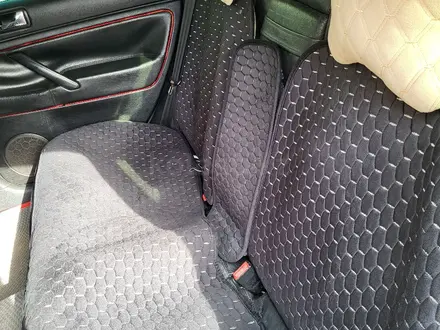 Volkswagen Passat 2003 года за 2 500 000 тг. в Алматы – фото 8
