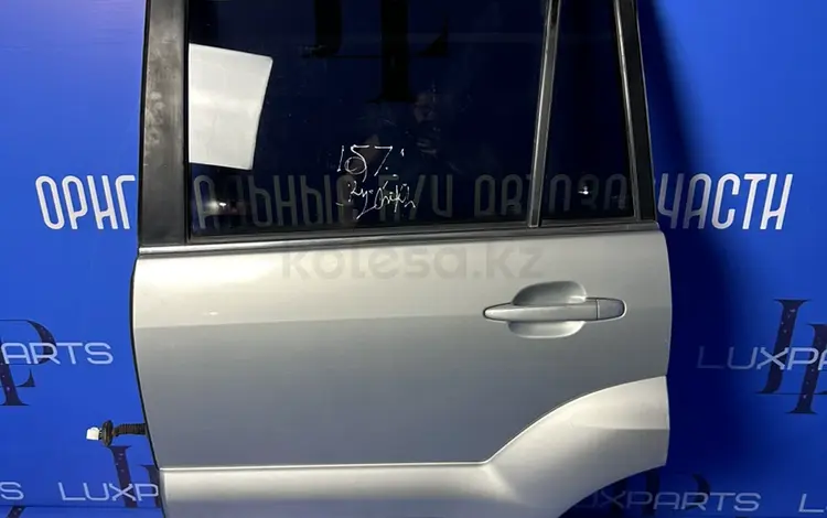 Дверь накладка общивка задняя правая за 1 110 тг. в Алматы