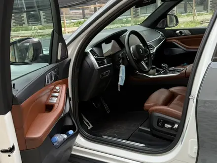 BMW X7 2021 года за 46 000 000 тг. в Алматы – фото 8