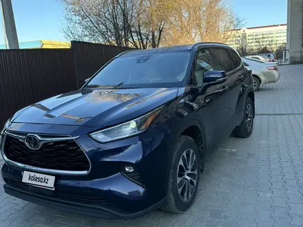 Toyota Highlander 2021 года за 18 000 000 тг. в Актобе