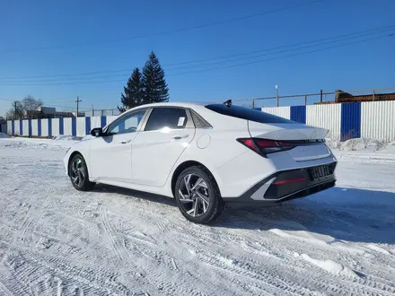 Hyundai Elantra 2023 года за 9 250 000 тг. в Усть-Каменогорск – фото 5