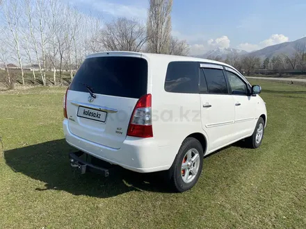 Toyota Innova 2005 года за 6 750 000 тг. в Алматы – фото 4