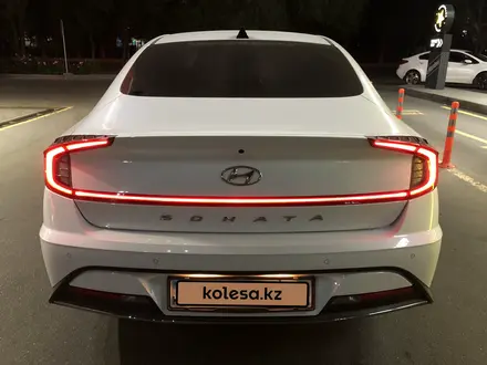 Hyundai Sonata 2019 года за 14 000 000 тг. в Алматы – фото 4
