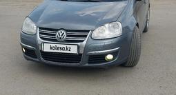 Volkswagen Jetta 2008 годаүшін3 300 000 тг. в Петропавловск