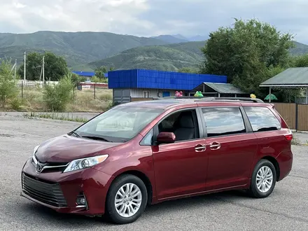 Toyota Sienna 2014 года за 13 900 000 тг. в Алматы – фото 8