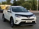 Toyota RAV4 2018 годаfor12 300 000 тг. в Тараз