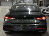 Hyundai Elantra 2024 года за 8 400 000 тг. в Алматы – фото 3